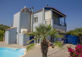 Kreta, Marediana: Ruhiges Hanghaus mit atemberaubendem Blick auf die Bucht zu verkaufen