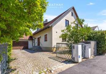 Familienfreundliches Einfamilienhaus mit traumhaftem Garten in der Regensburger Konradsiedlung
