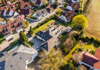 Villengrundstück mit Substanz – 70er-Architektur auf großzügigem Areal