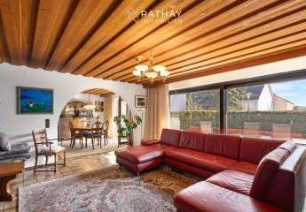 Großzügiges Einfamilienhaus in ruhiger Lage von Neufahrn i.NB mit Entwicklungspotenzial