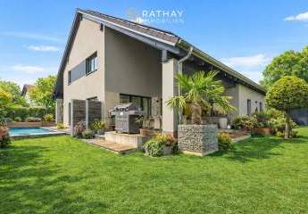 Exklusives Wohnerlebnis – Luxusvilla mit ELW und außergewöhnlicher Ausstattung in Eching