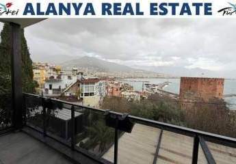 Alanya Kale Yamacında Lüks Villa - Kızıl Kule’nin Yanında Eşsiz Konum