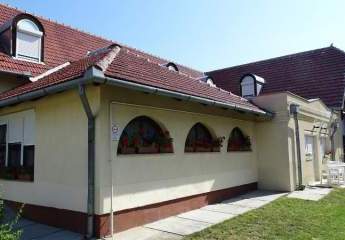 *** Pension in der Ortschaft Gyenesdiás - Nur 2 min zum Balaton ***