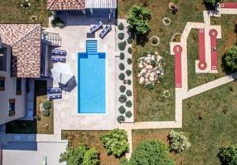 Luxuriöse Villa mit Pool in ruhiger Lage, Svetvincenat, Istrien