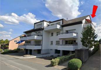 Frisch renovierte 3-Zimmer-Dachgeschosswohnung mit Balkon und Weitblick in Dortmund-Aplerbeck