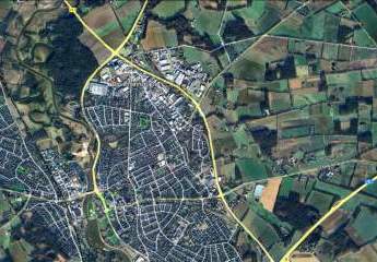 Gewerbegrundstück in zentraler Lage - Greenfield