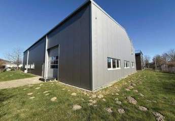 Neuwertige Lagerhalle mit Bürotrakt im Gewerbegebiet von Eutin zu verkaufen