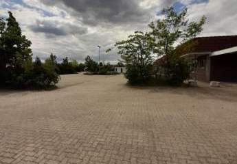 Teilvermietetes Gewerbezentrrum zu verkaufen - ehemaliges Einkaufszentrum