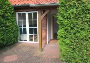 2 Zimmer Wohnung, mit Terrasse und Gartennutzung