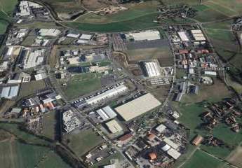 Renditeobjekt - vermietetes Grundstück - Lagerfläche und Verkauf