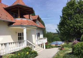 Haus + Pension