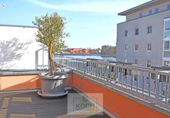 Modernes Stadtmittelhaus in toller Lage am Spandauer See