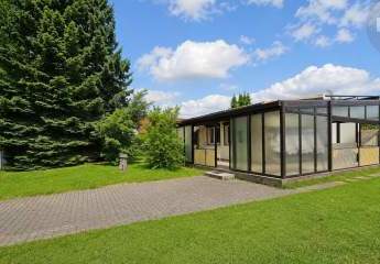 Bungalow mit großem Wintergarten auf 974 m² in Blankenfelde-Mahlow: SONNE. GARTEN. MÖGLICHKEITEN.