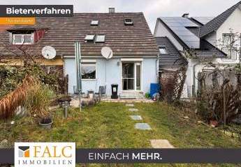 Wohlfühloase für die Familie: Doppelhaushälfte mit Garten und modernem Wohnkomfort