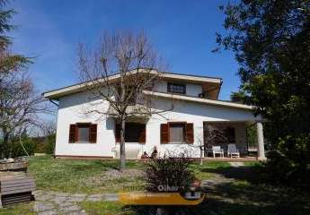 Villa in vendita a Nepezzano(TE)