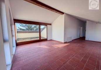 Dachwohnung mit großer sonniger -privaten Terrasse