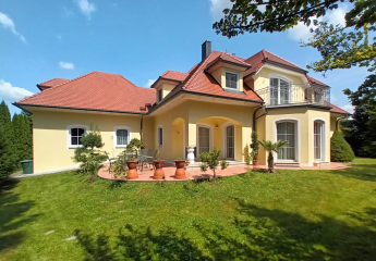 Traumhaft - Einfamilienhaus Villa am Park!