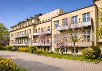 PROVISIONSFREI - BEZUGSFREIE 2-RAUMWOHNUNG MIT EINBAUKÜCHE