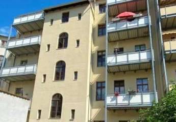 2-RAUM WOHNUNG MIT BALKON - NEU RENOVIERT