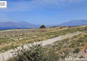 Kreta, Pitsidia, Grundstück von 24.000m² mit Meerblick - teilbar - zu verkaufen.