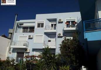 Kreta, Agia Galini komplett renoviertes vierstöckiges Apartmentgebäude zu verkaufen