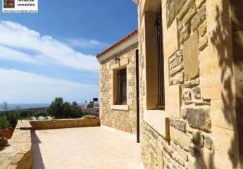 Traumvilla mit Platz für die ganze Familie auf 6.000 m² Grundstück oberhalb von Ierapetra mit Panoramablick, Südkreta