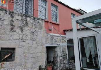 Kreta, Sarchos kleines renovierungsbedürftiges Hotel zu verkaufen