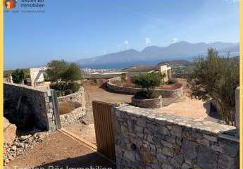 Kreta, Ag. Nikolaos Wunderschönes Grundstück mit neu errichtetem Rohbau