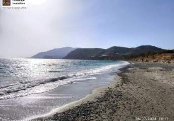 Kreta, Kokkionos Pirgos Äußerst seltenes Baugrundstück direkt am Meer zu verkaufen