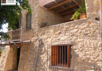 Kreta, Irepetra, Schönes Steinhaus mit Kamin zu verkaufen