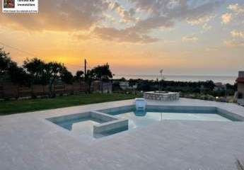 Kreta, Rethymno, modernes freistehendes ebenerdiges Haus mit priv. Pool und Meerblick zu verkaufen 