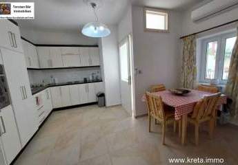 Kreta, Kalyves, renoviertes Dorfhaus, 3 SZ, 3 Bäder, mit sep. Studio