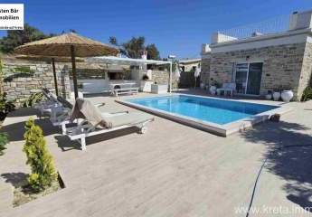 Kreta, Pitsidia: ebenerdige Villa mit privatem Pool in Dorfnähe