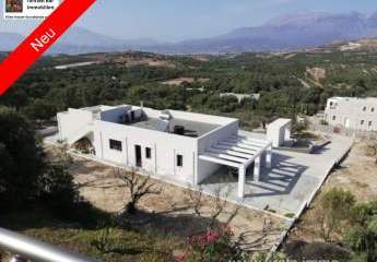 Kreta, Tympaki, neue Villa 185 m² Wfl.3 Schlafzimmer priv. Pool Meerblick
