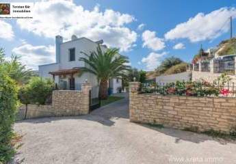 Kreta, Agia Triada Villa mit Panoramablick auf das Meer