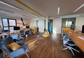 Helle, moderne Büroflächen in Berlin-Weißensee – vom Einzeltisch bis zur eigenen Etage