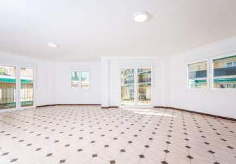Hochwertiges 3-Schlafzimmer-Apartment in bester Lage im Hafen von Jávea
