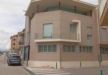 Schönes modernes Eck-Stadthaus mit 4 SZ, 2 Bäder, Garage und vielen Extras.