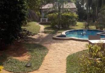 Haus mit Pool, Gästehaus und großem Grundstück - Preissenkung