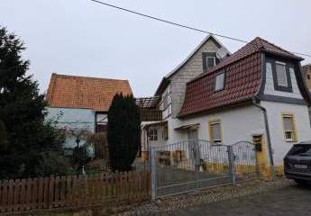 Trebra, 1-2 Familienhaus + 4ha Land