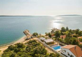 Für Familien, Freunde & Feriengäste: Haus mit Pool, zwei Gästehäusern und Panoramablick