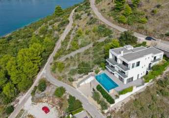 Luxusvilla mit Meerblick, stilvollem Design & exklusivem Spa-Bereich in Rogoznica