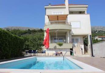 Erfüllen Sie sich Ihren Traum vom Eigenheim: Mehrfamilienhaus mit 3 Wohnungen in Split