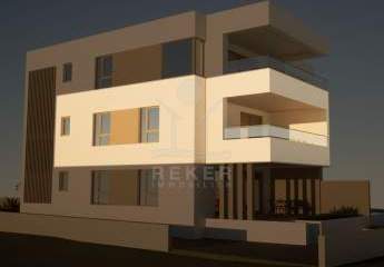 Neubauwohnung im 1. OG mit Balkon und Panoramablick aufs Meer