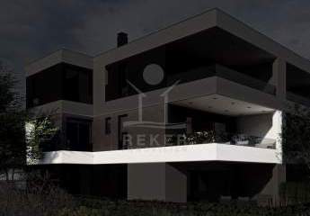 Balkon, Meerblick, 3 Schlafzimmer – moderne Wohnung bei Vodice