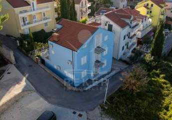 Neu im Angebot – Vielseitiges Mehrfamilienhaus in Toplage & einer der gefragtesten Regionen Kroatiens