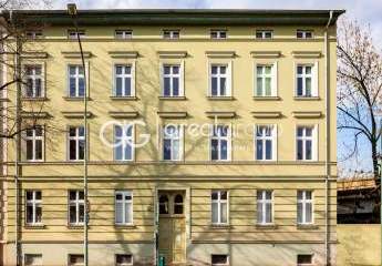 ***provisionsfrei*** denkmalgescütztes solides Mehrfamilienhaus in einer charmanten Stadt Potsdam