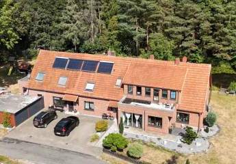 Großzügiges Familienhaus mit Wald & Teich – 3 Wohneinheiten in Diepenau