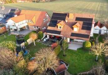 Moderne Doppelhaushälfte mit Photovoltaik und Wärmepumpe in Hüllhorst
