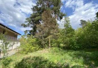 Idyllisches Einfamilienhaus mit großem Garten und Nähe zum Wasser am Rand von Berlin